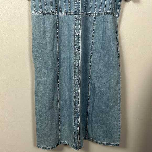 Orvis Denim Shirt Dress With Pleated Accent Top, Pockets, Womens Size 12 - Picture 4 of 15